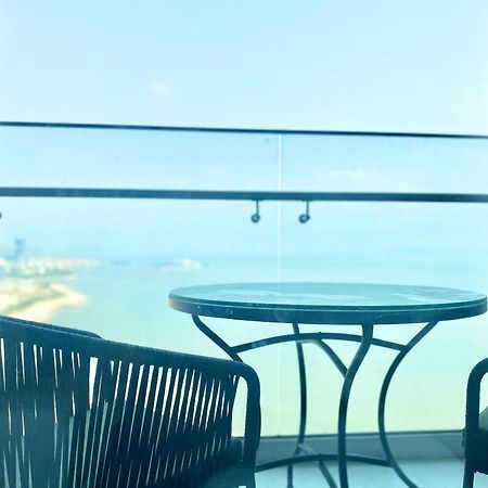 A La Carte Ha Long Apartment By The Beach Exterior photo