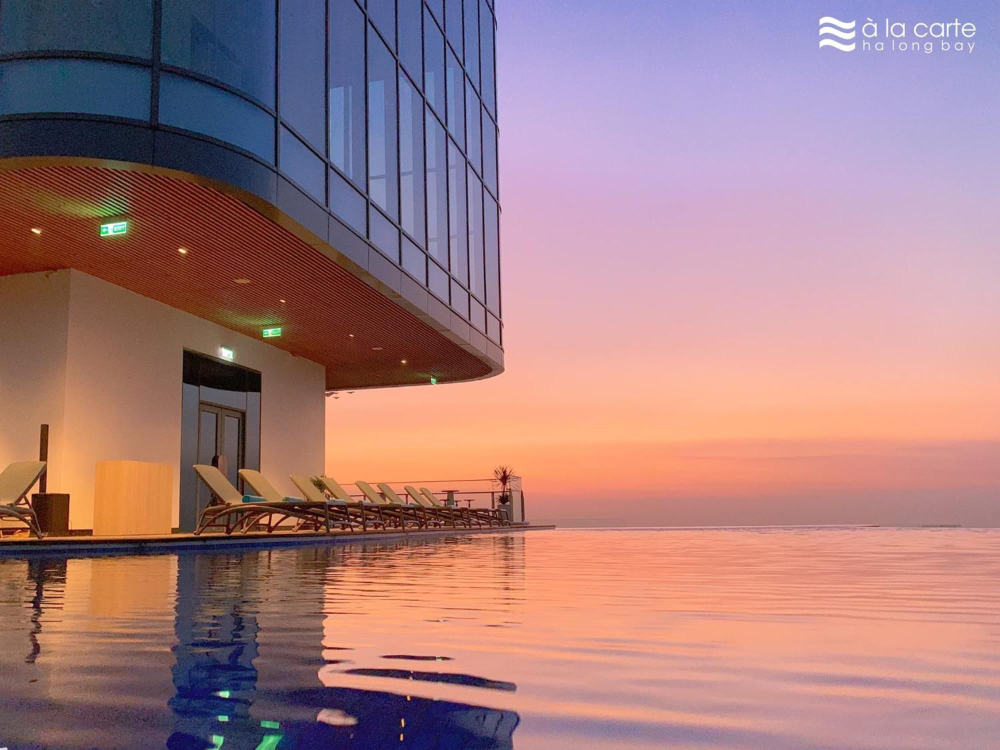 A La Carte Ha Long Apartment By The Beach Exterior photo